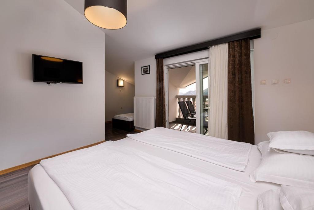 Bed & Breakfast Dosen III Baska  Ngoại thất bức ảnh